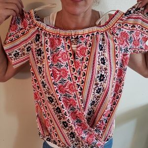 Off shoulder dress shirt